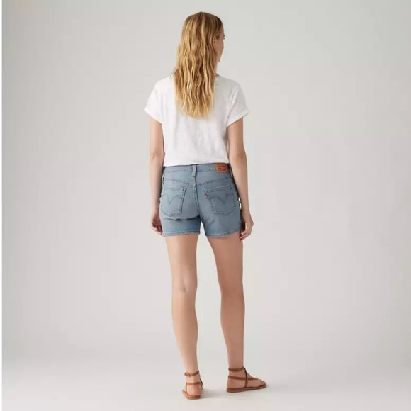 Levi’s Mid Length Denim Shorts 24 Medium Wash Blue Jean Casual Summer Classic - Picture 3 of 9